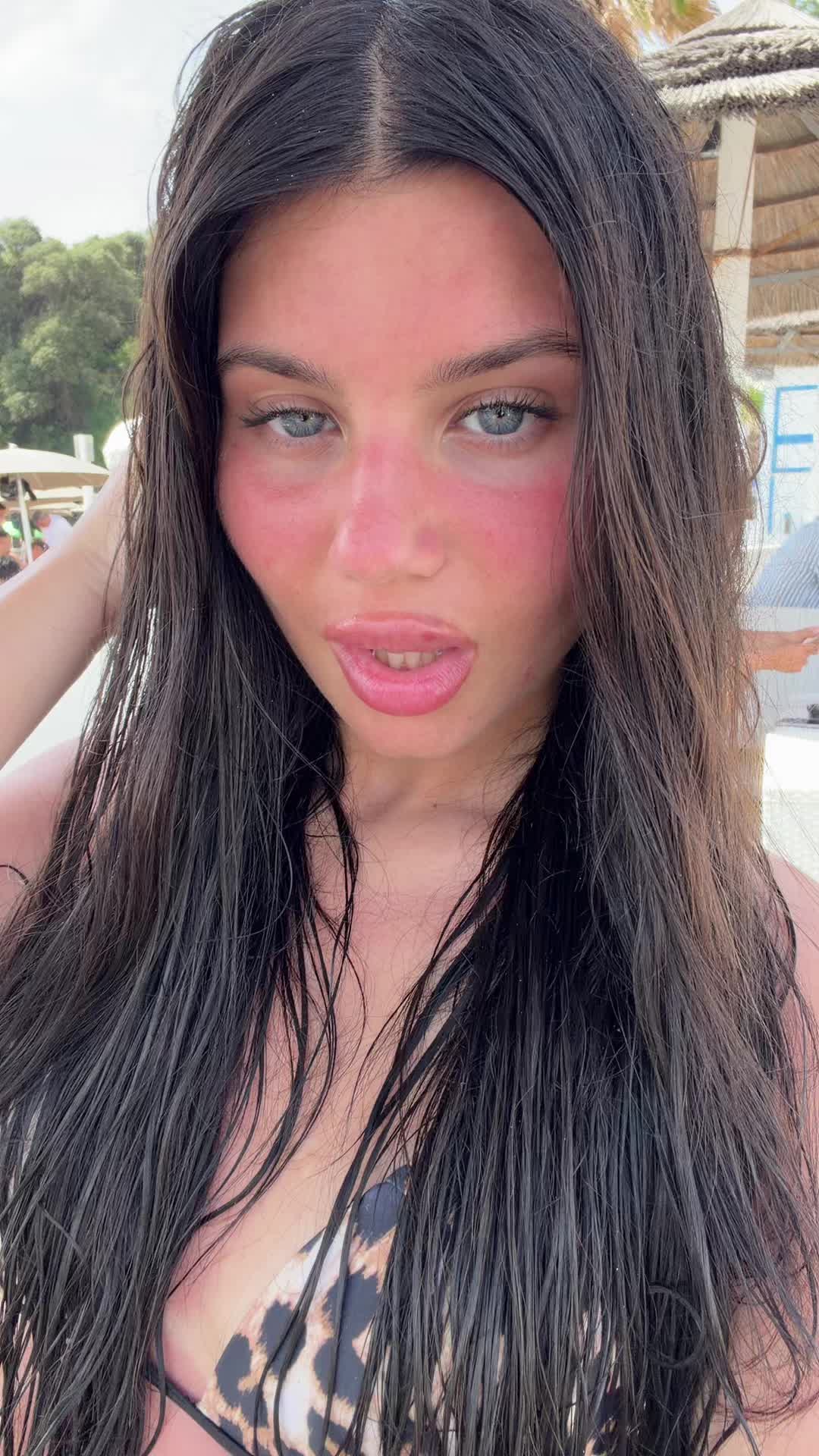 @LUDOVICA ✰