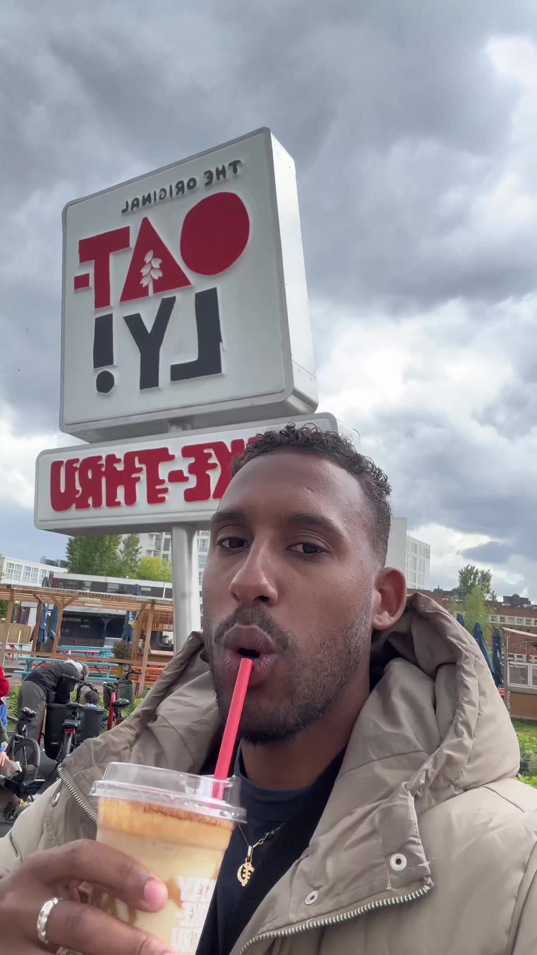 @NANA | CONNECTINGFLAVORS🍉