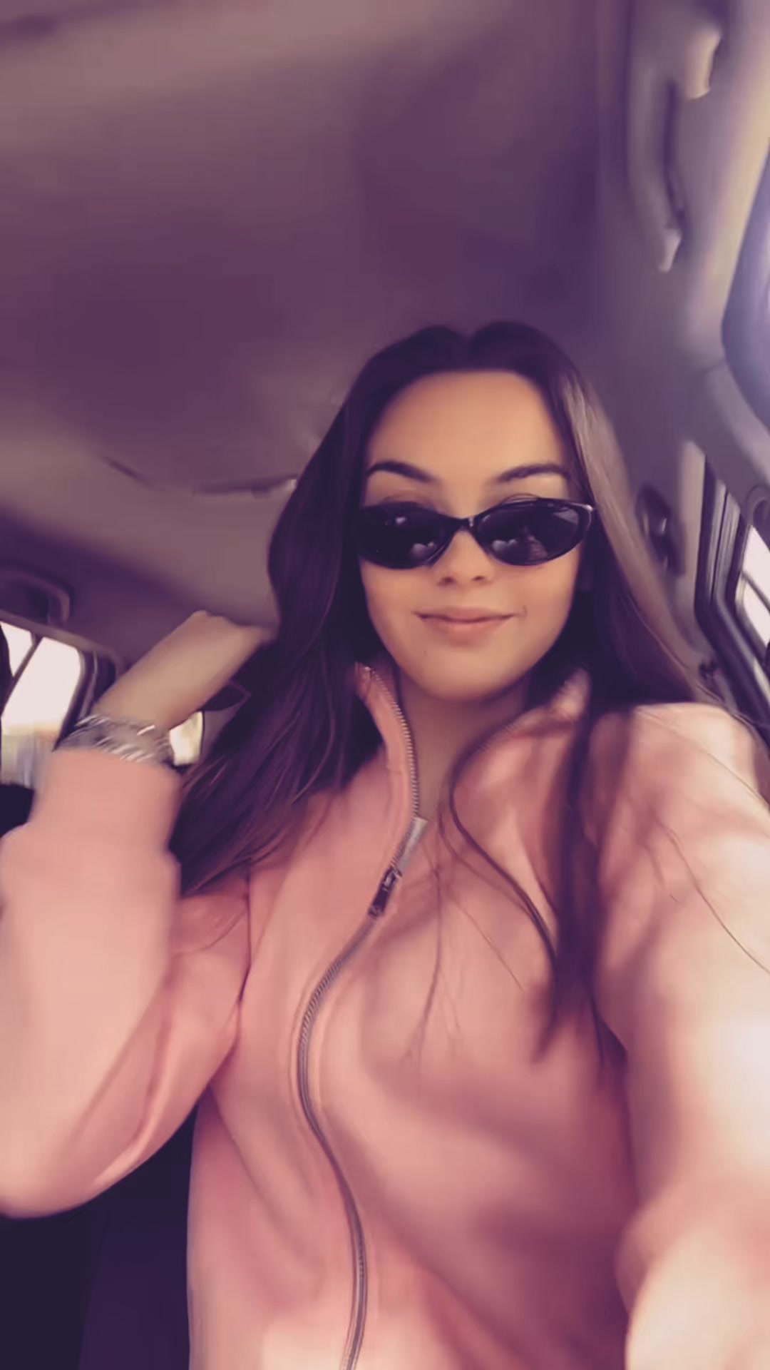 @𝓐𝓑 🎀
