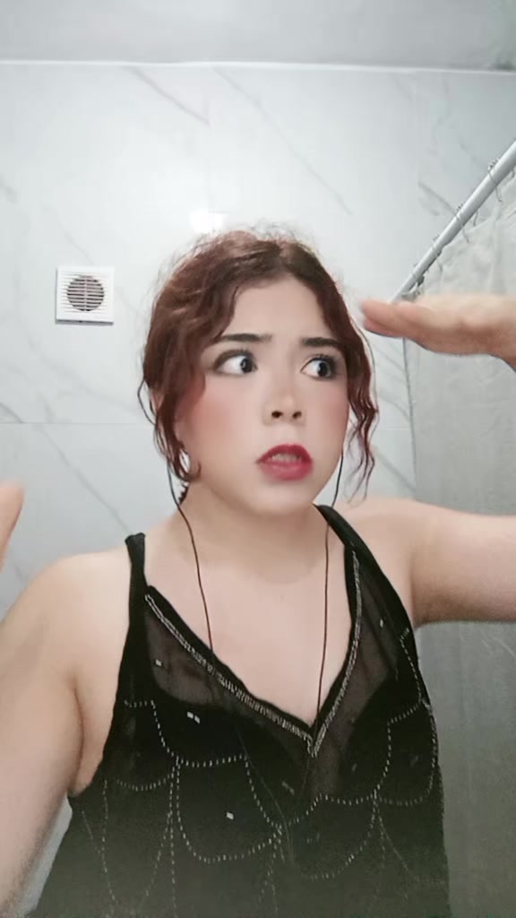 @𝐌𝐢𝐚 𝐓𝐫𝐞𝐯𝐢