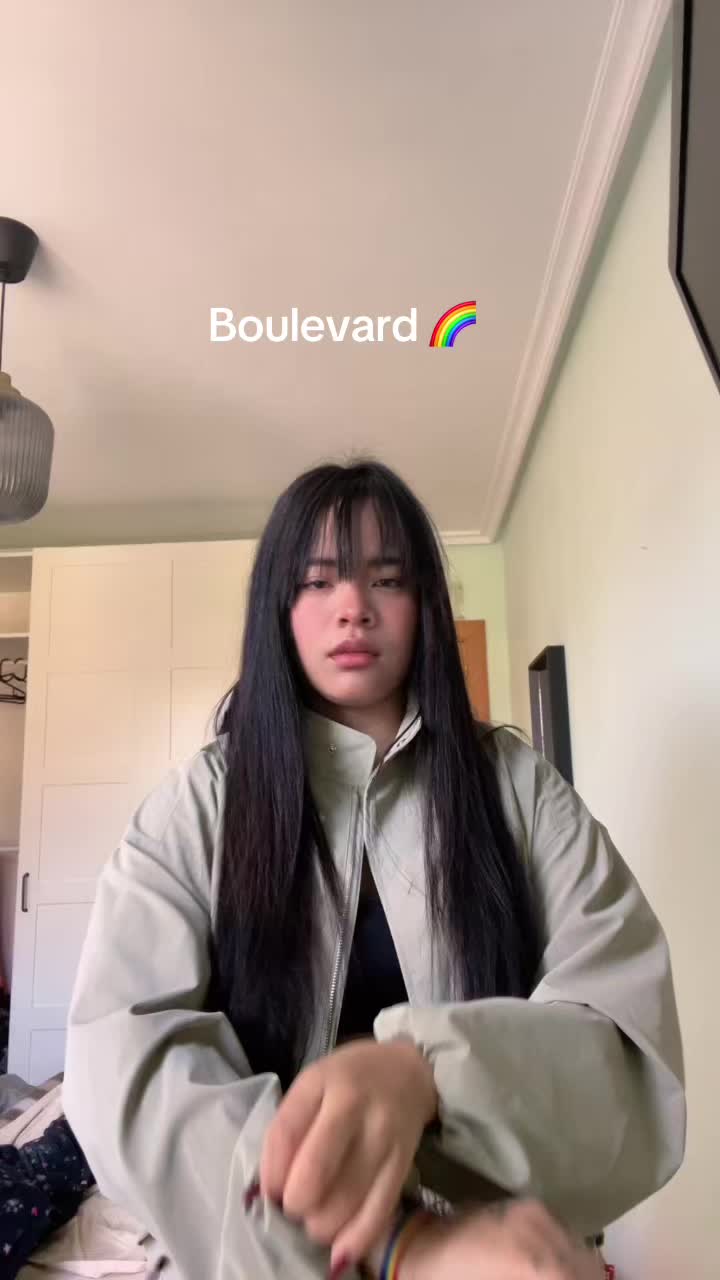 @Kari 🖤