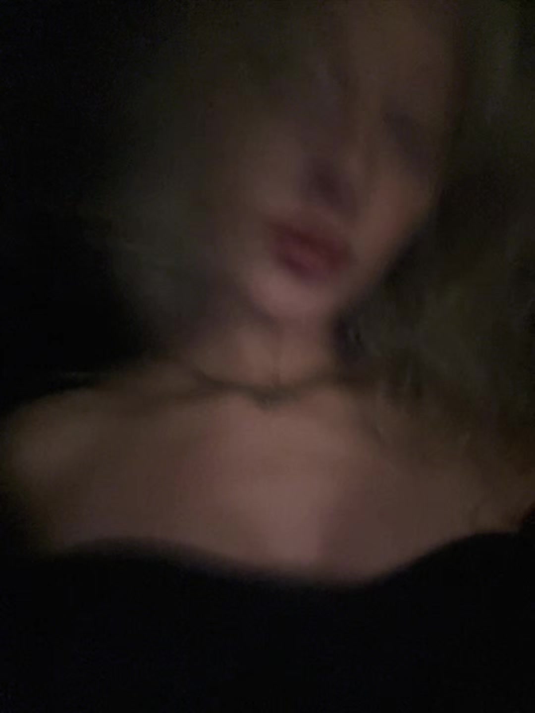 @KOMBOU