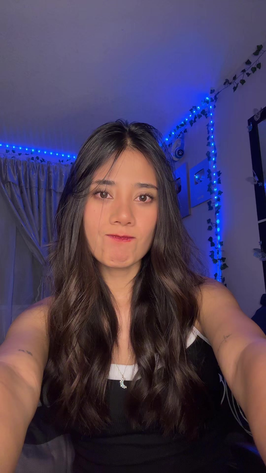 @STEPHANIE LE&Oacute;N 🦋