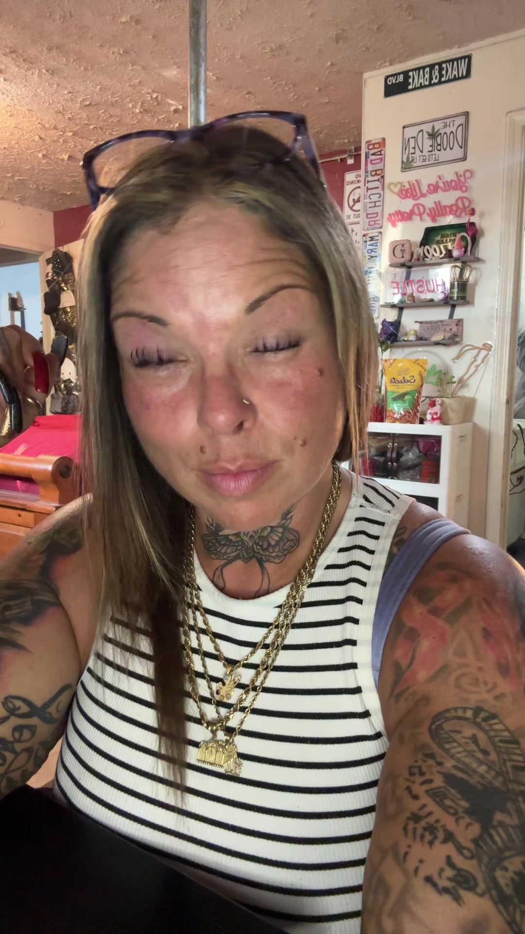 @Tattedstonermom🫧🤞🏼