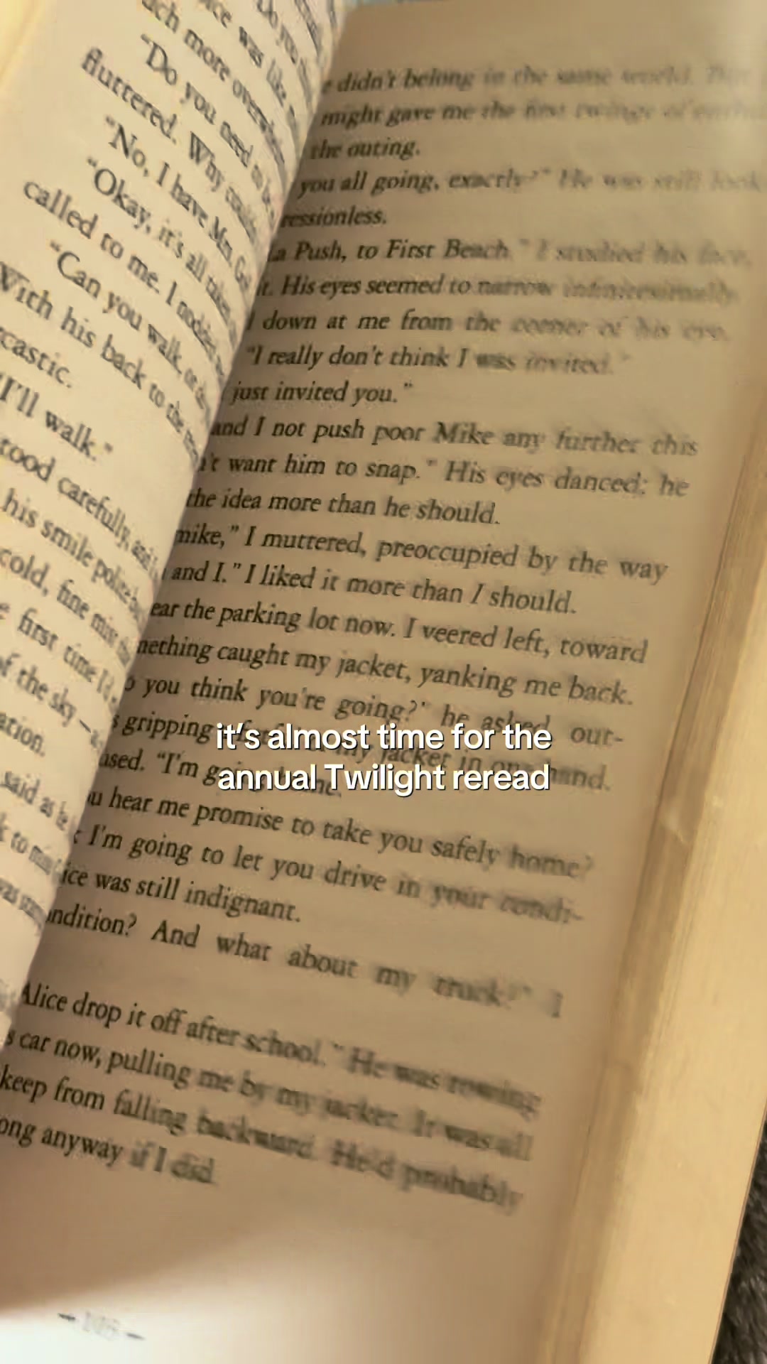@justbreakonme | writer 📚