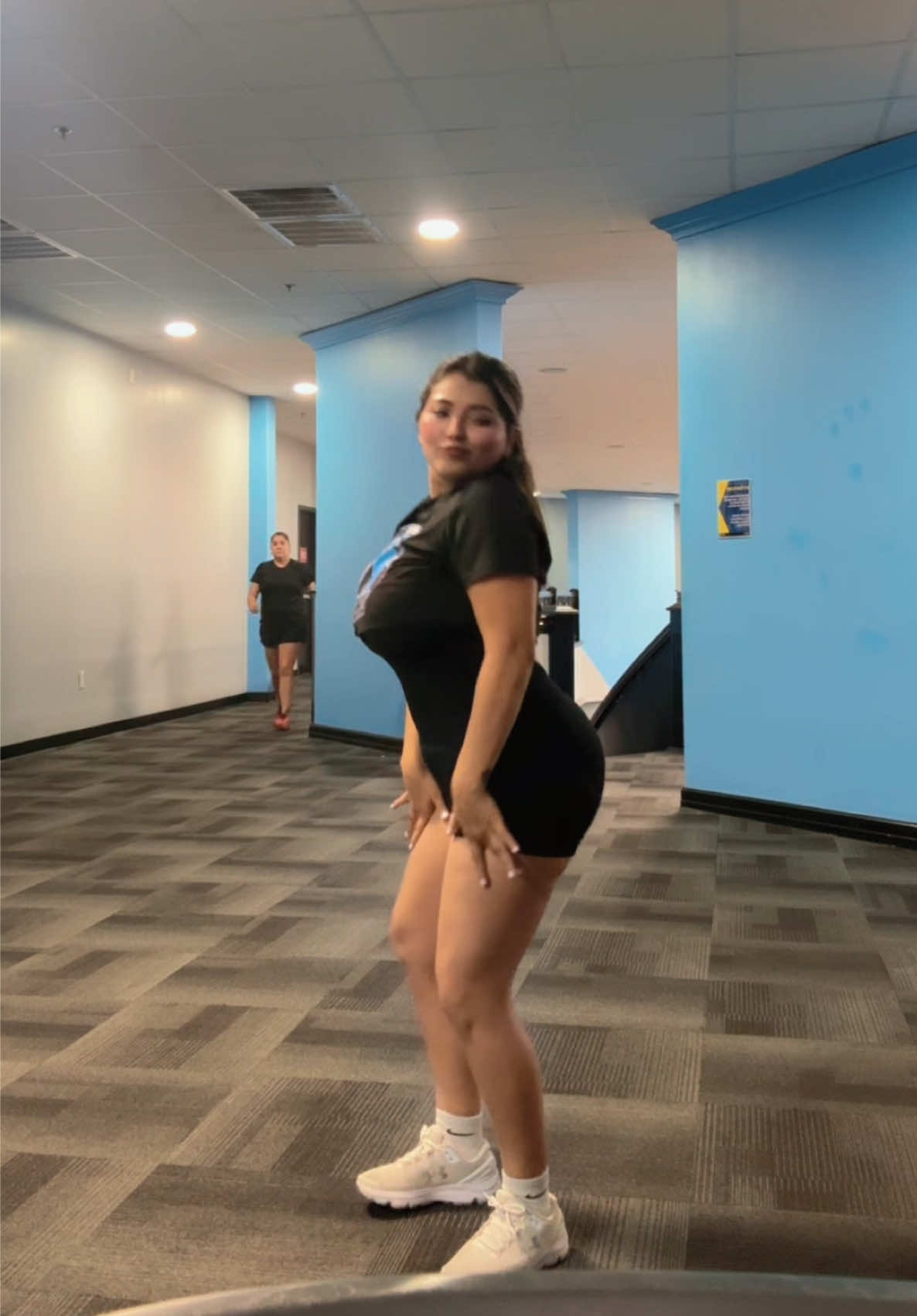 @Sabrina Navarro