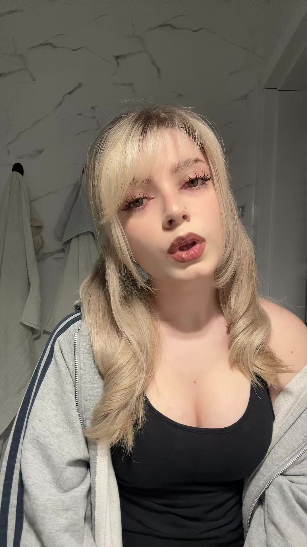 @twulubionagabi