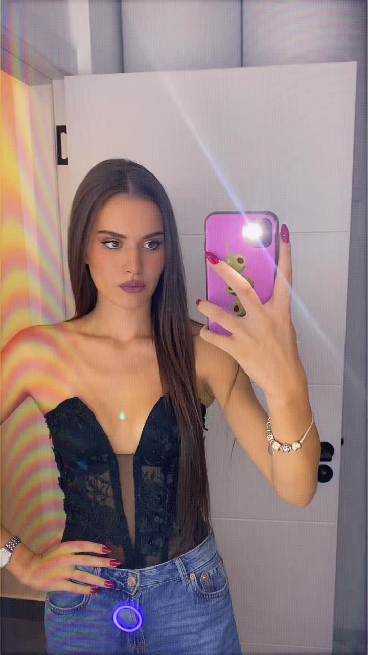 @elenaalazic