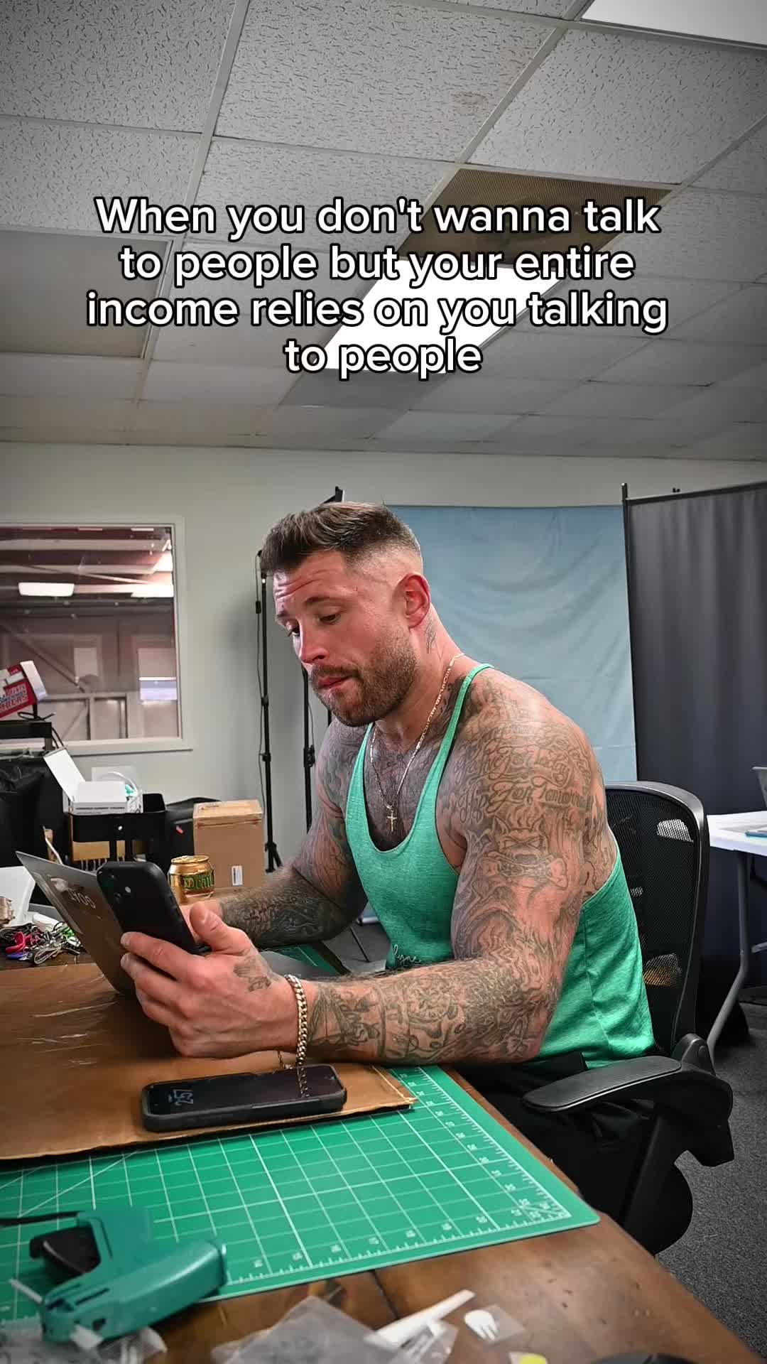 @_kevykevv