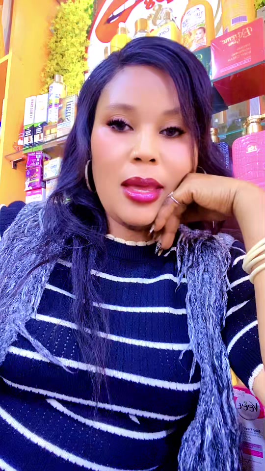 @LIPs and lips body care ๐