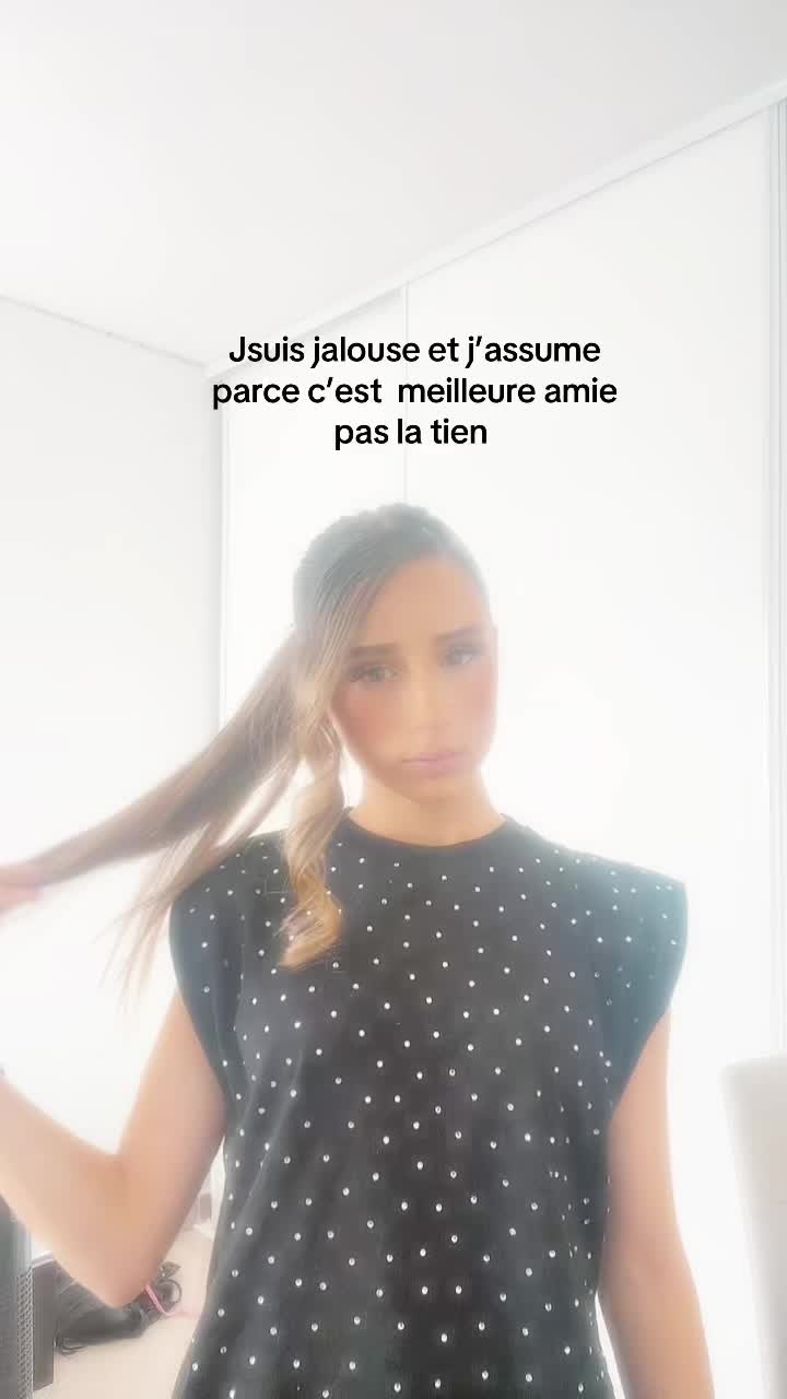 @tess_live973