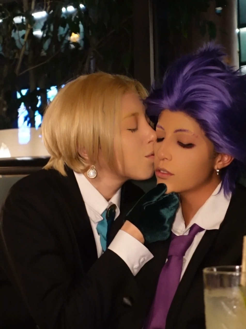 @YoungFrikiCosplay