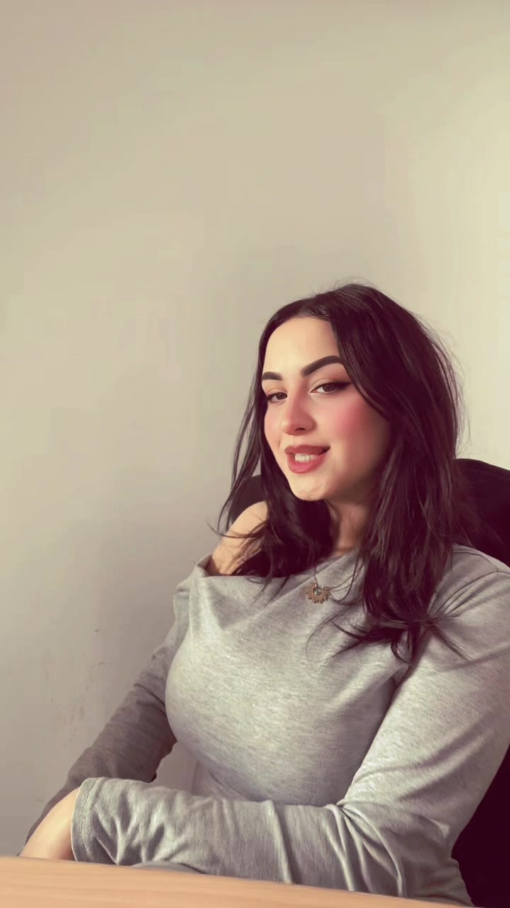 @farah_chaouikha_