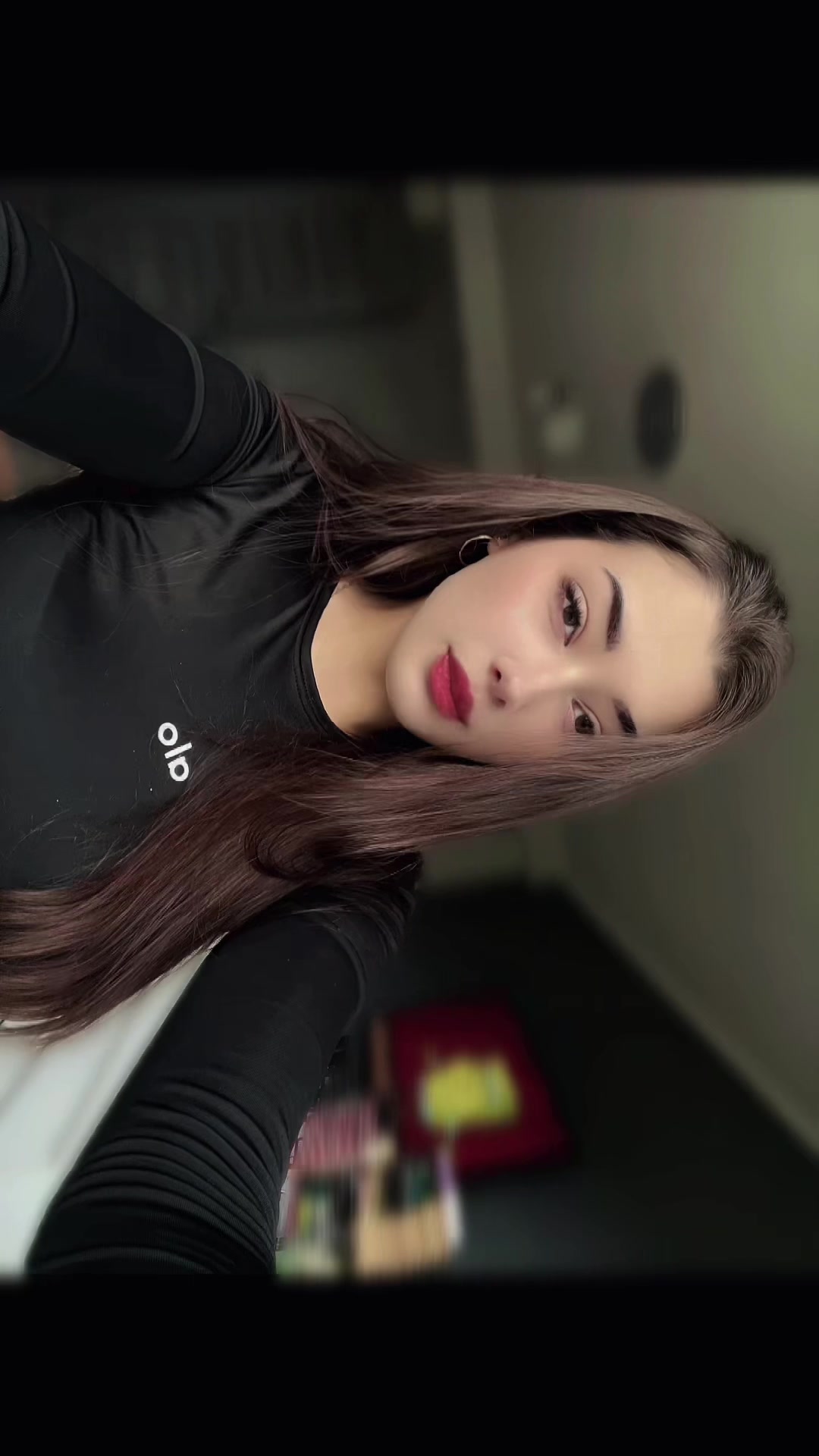 @MVikaaa._