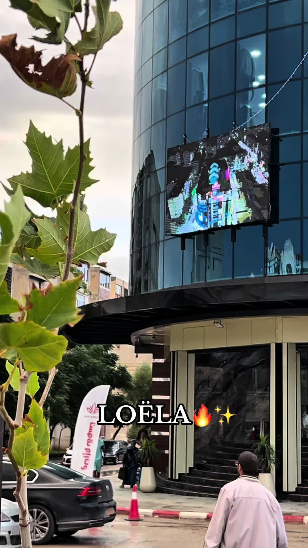 @Loëla