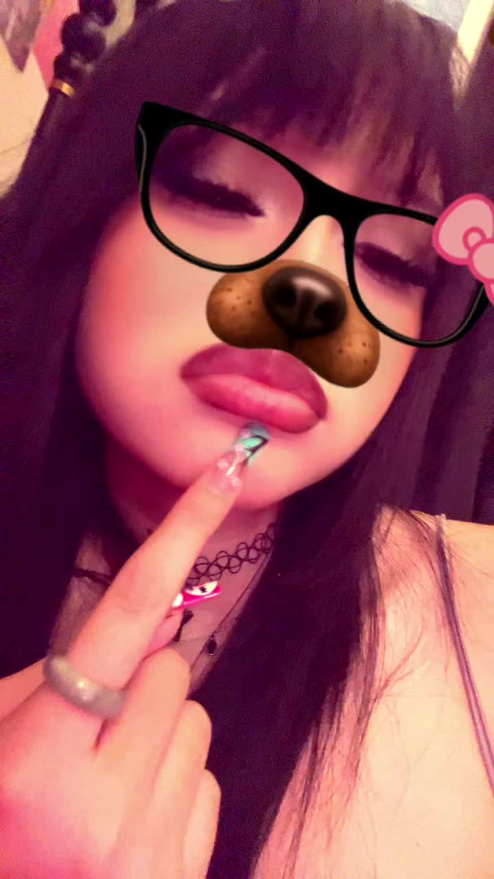 @V ˙ ✩°˖🎱⋆。˚꩜