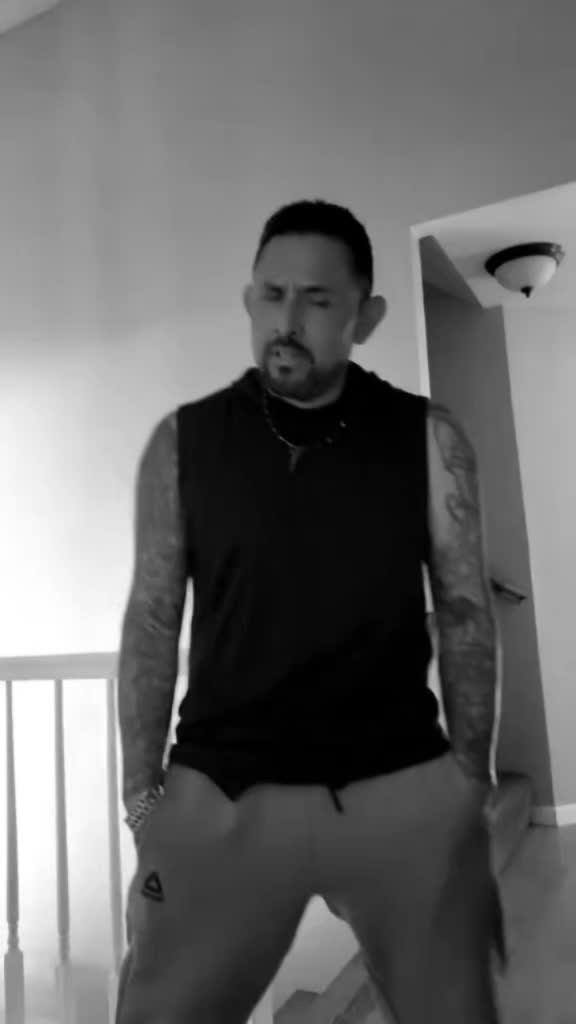 @JESSE SANCHEZ