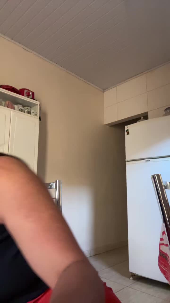 @Kelly25