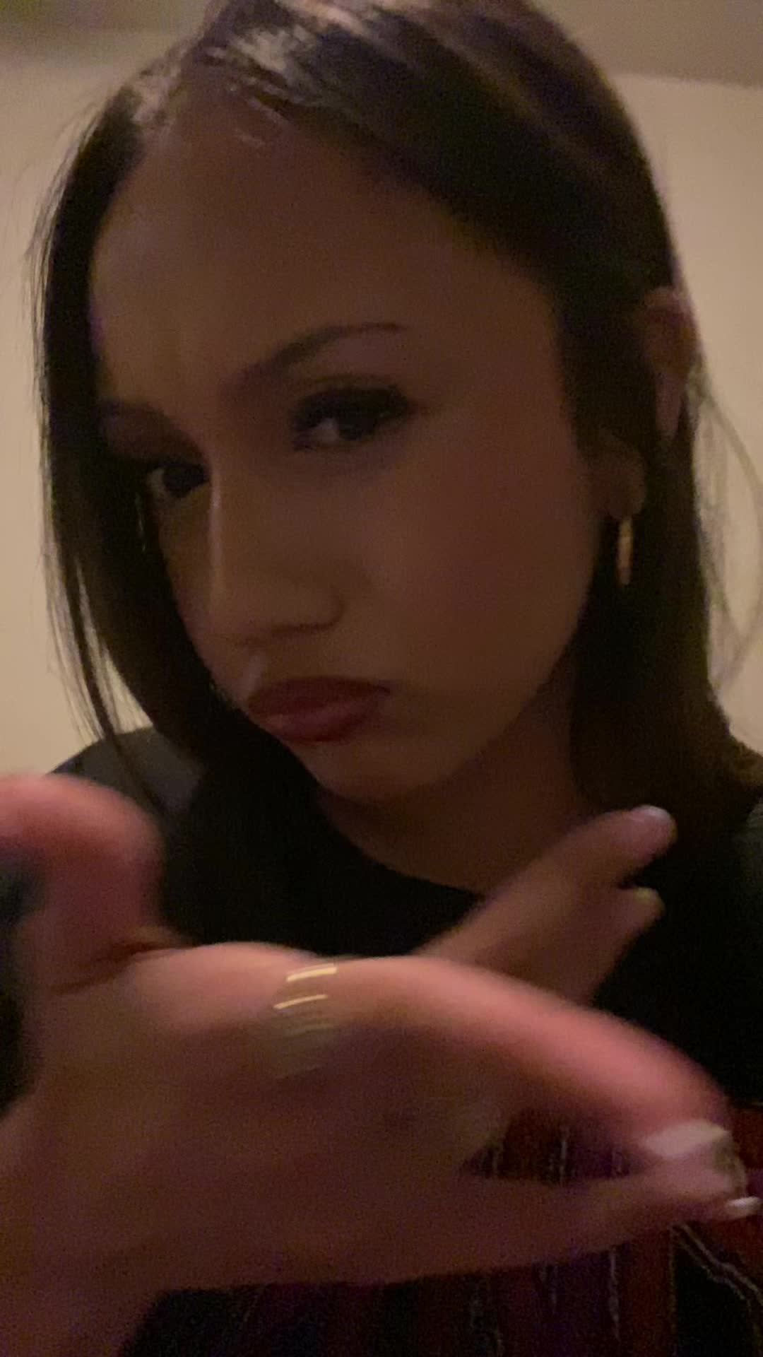 @Alyssa ๐