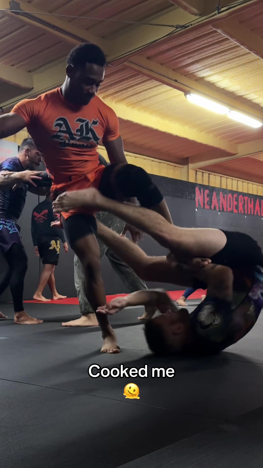 @Bjj.Trell