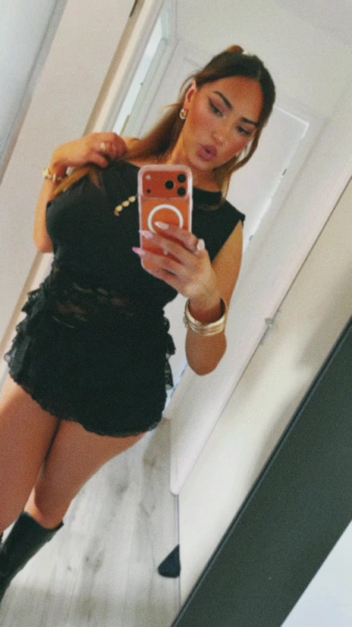 @𝐂𝐀𝐒𝐒𝐀𝐍𝐃𝐑𝐀🌶️🧛&zwj;♀️
