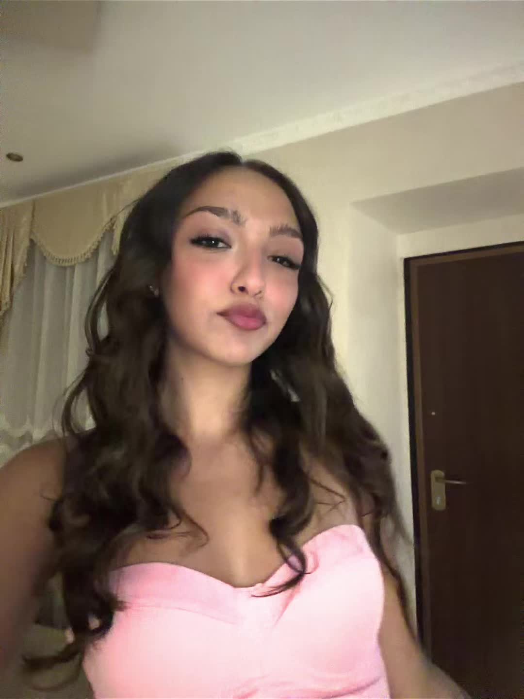 @𝓖𝓲𝓾𝓼𝔂 𝓛𝓪𝓾𝓭𝓪𝓷𝓲 🌙