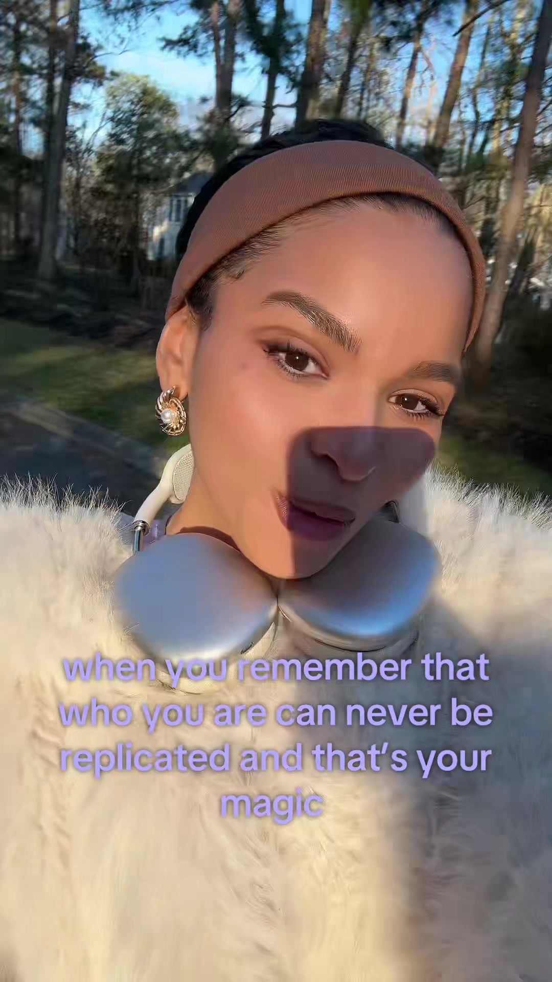 @monique alexis