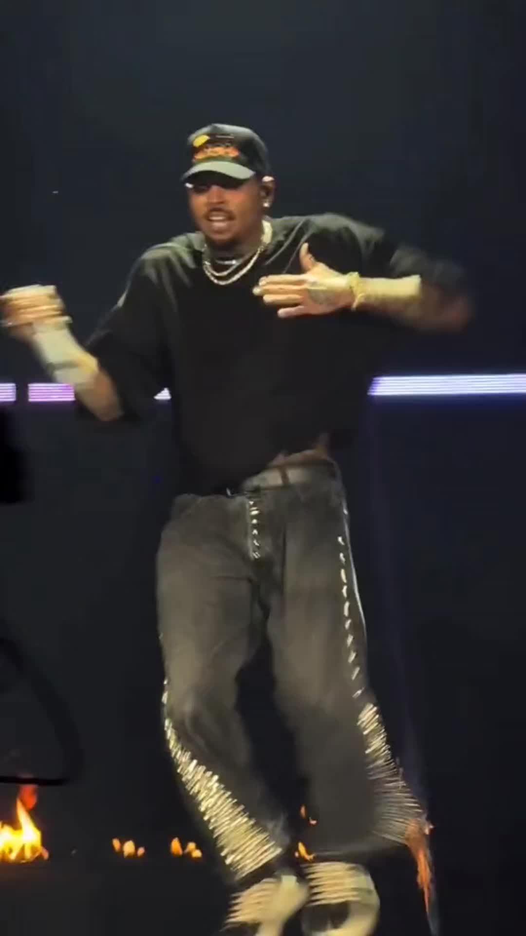 @Chris Brown