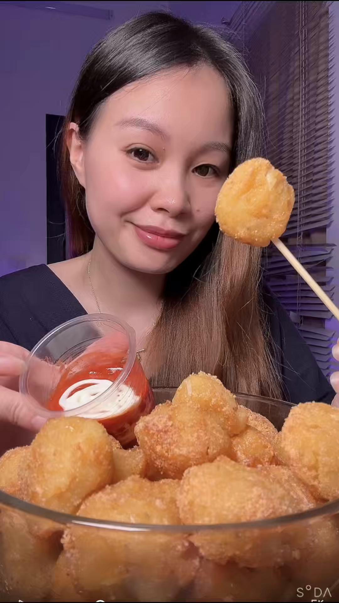 @Th&iacute;ch ăn vặt về đ&ecirc;m 🍱