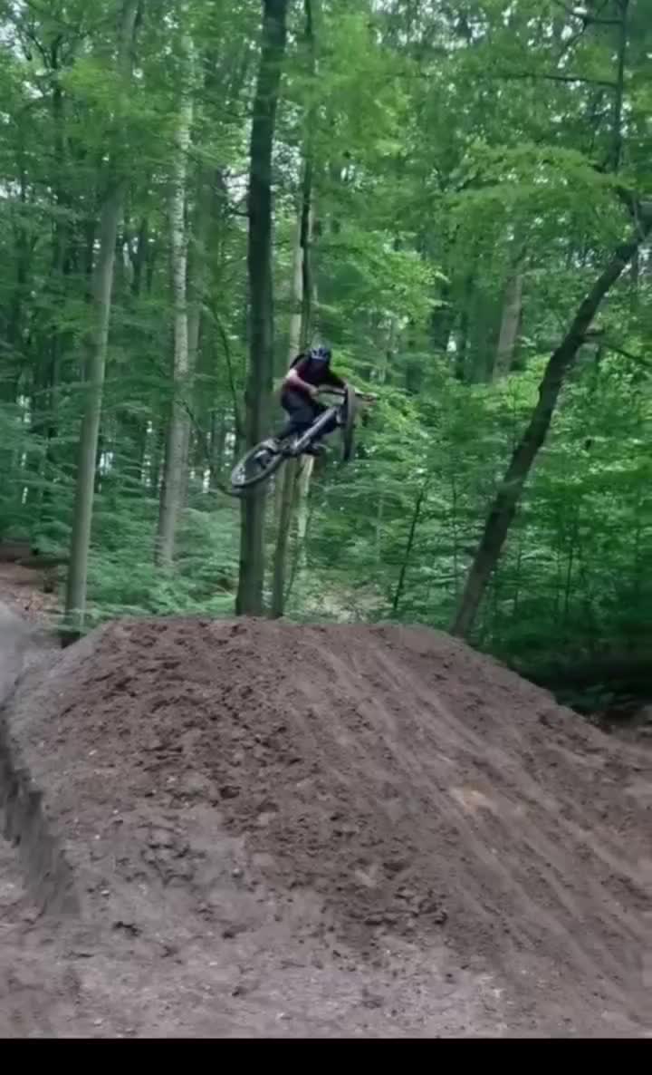 @Nolix.dirt