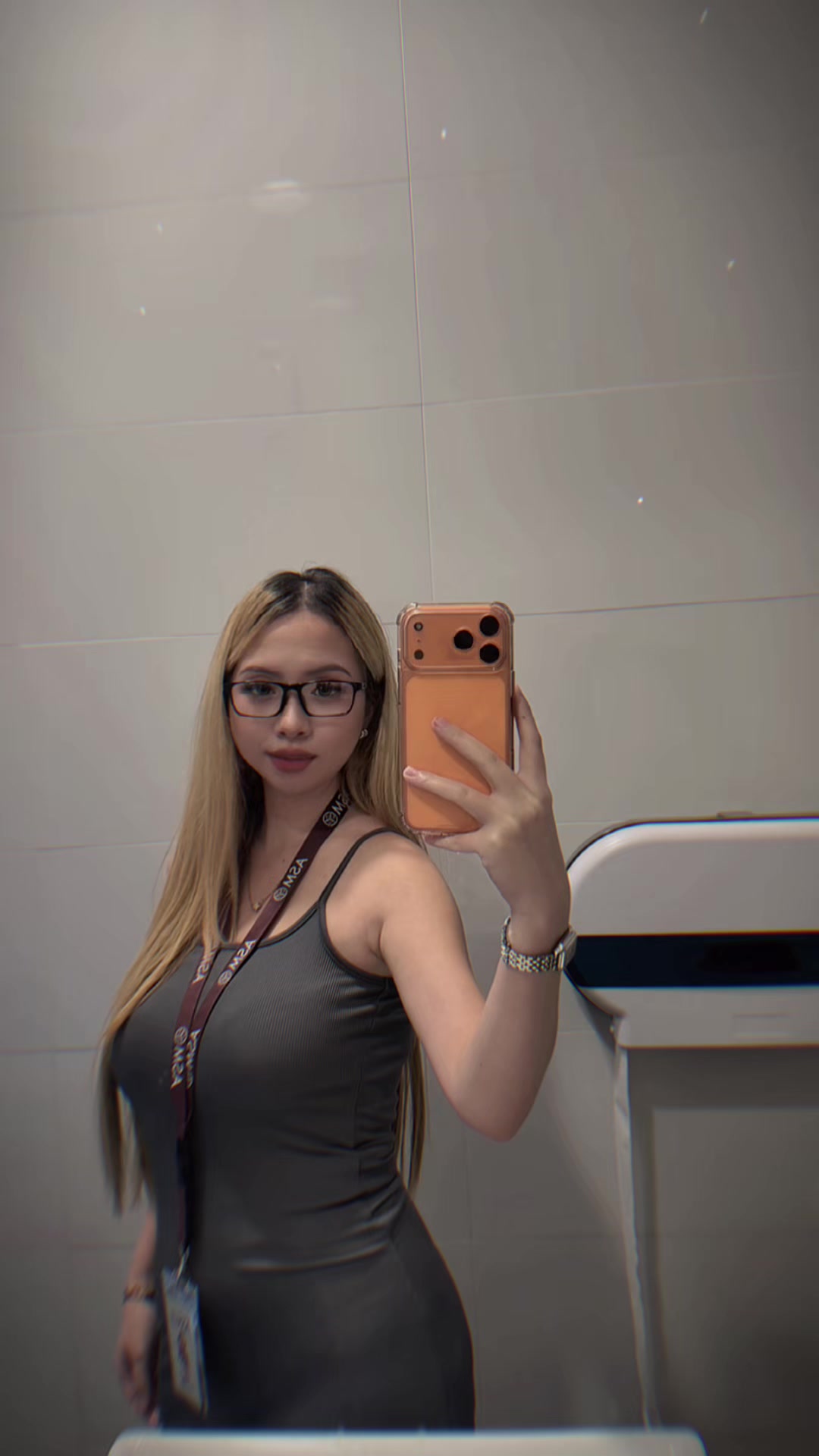 @sashanovia
