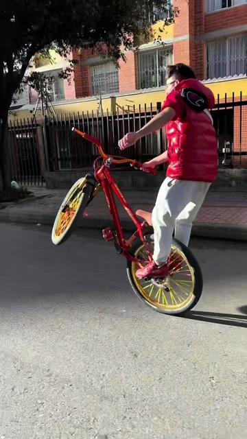 @EL RAYO BIKE LIFE