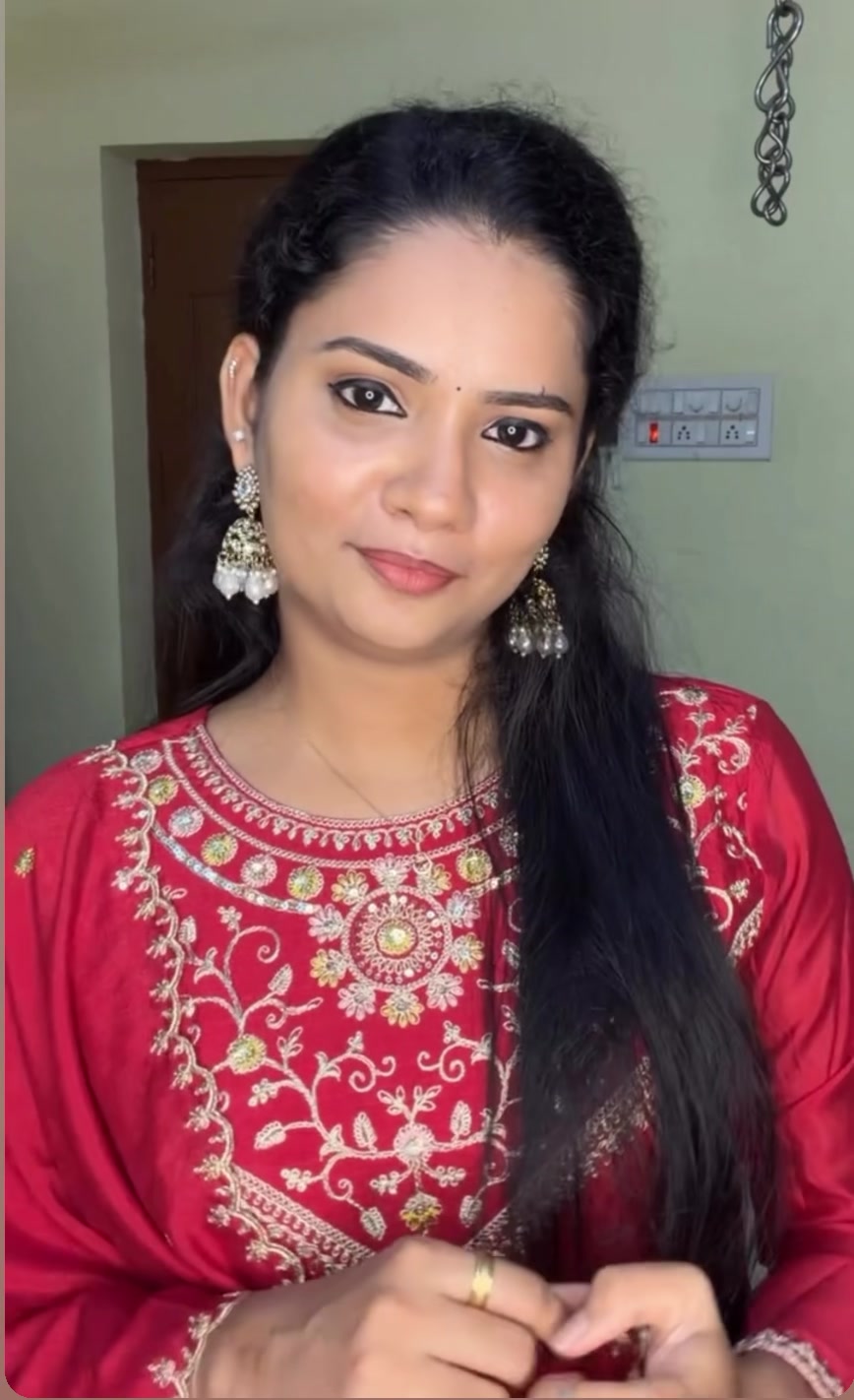 @தர்சினி