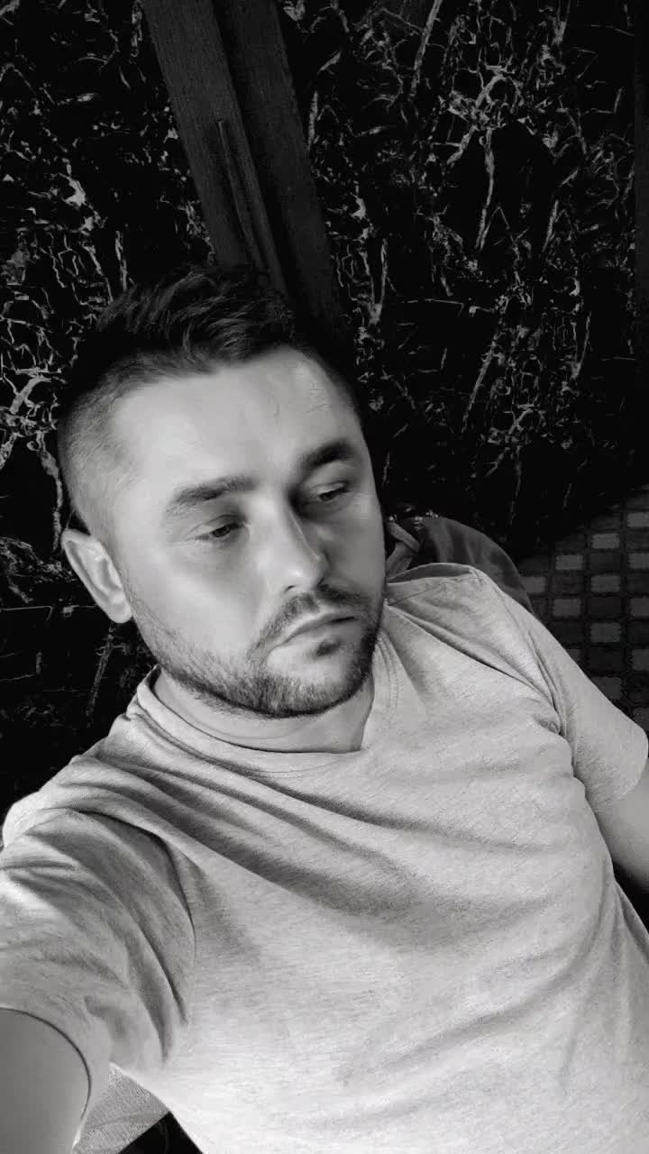 @Crazy🇵🇱🇩🇪 King 👑 Grześ 😎