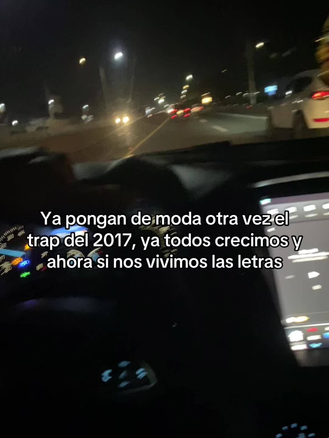 @UzuuST