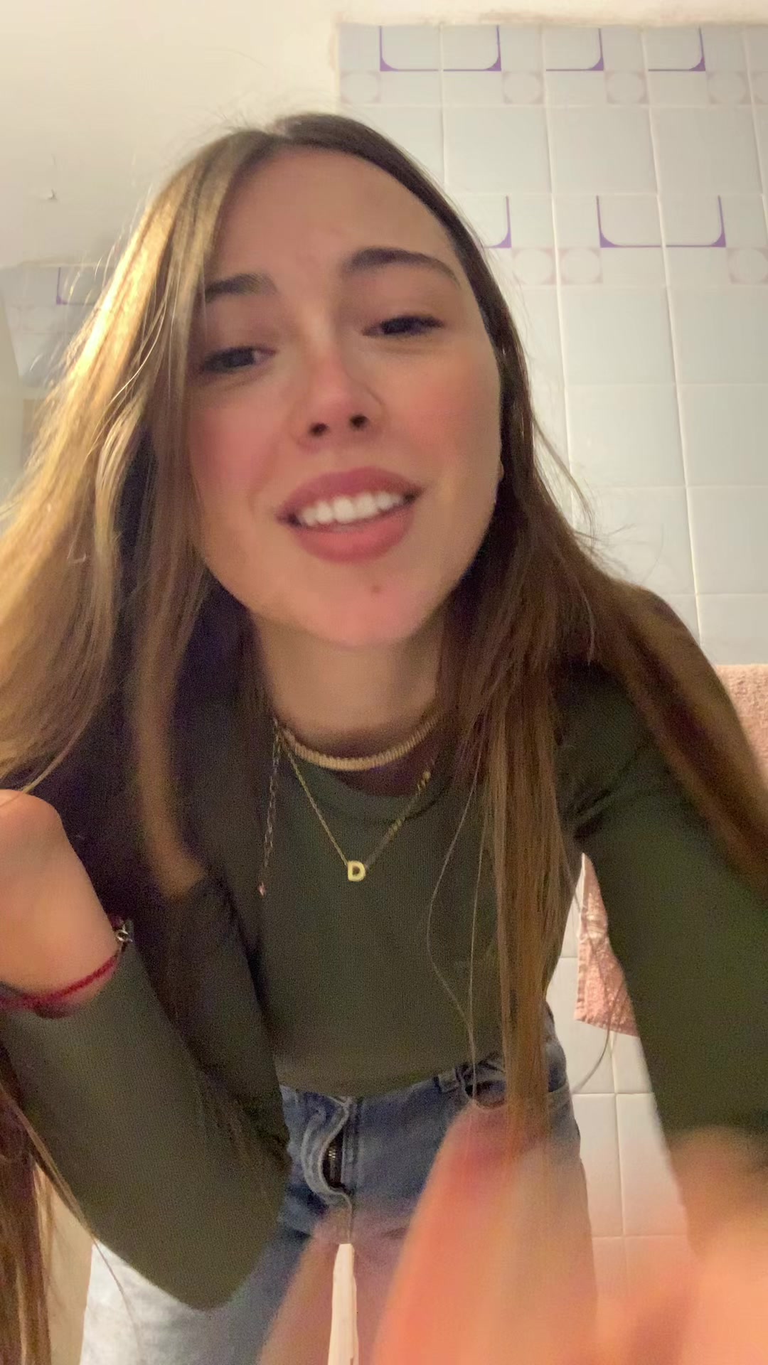 @Delf1na