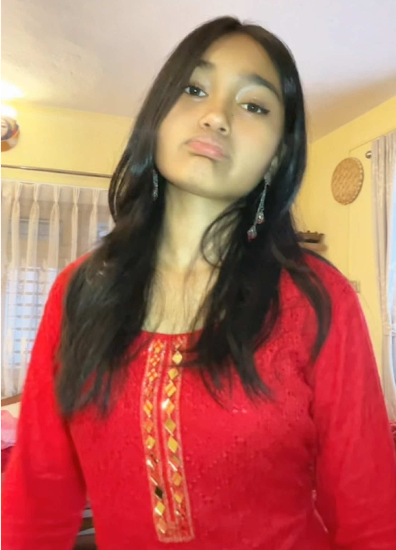 @Aashma Lo Tamang 🫶🏼🎀