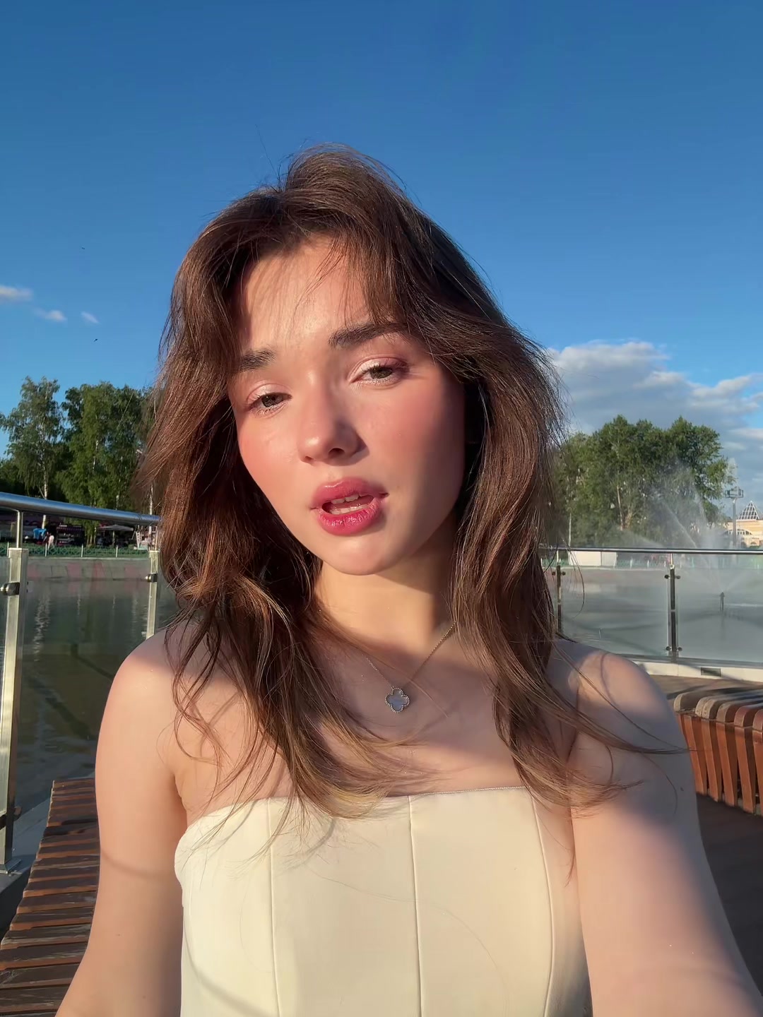 @викусик^