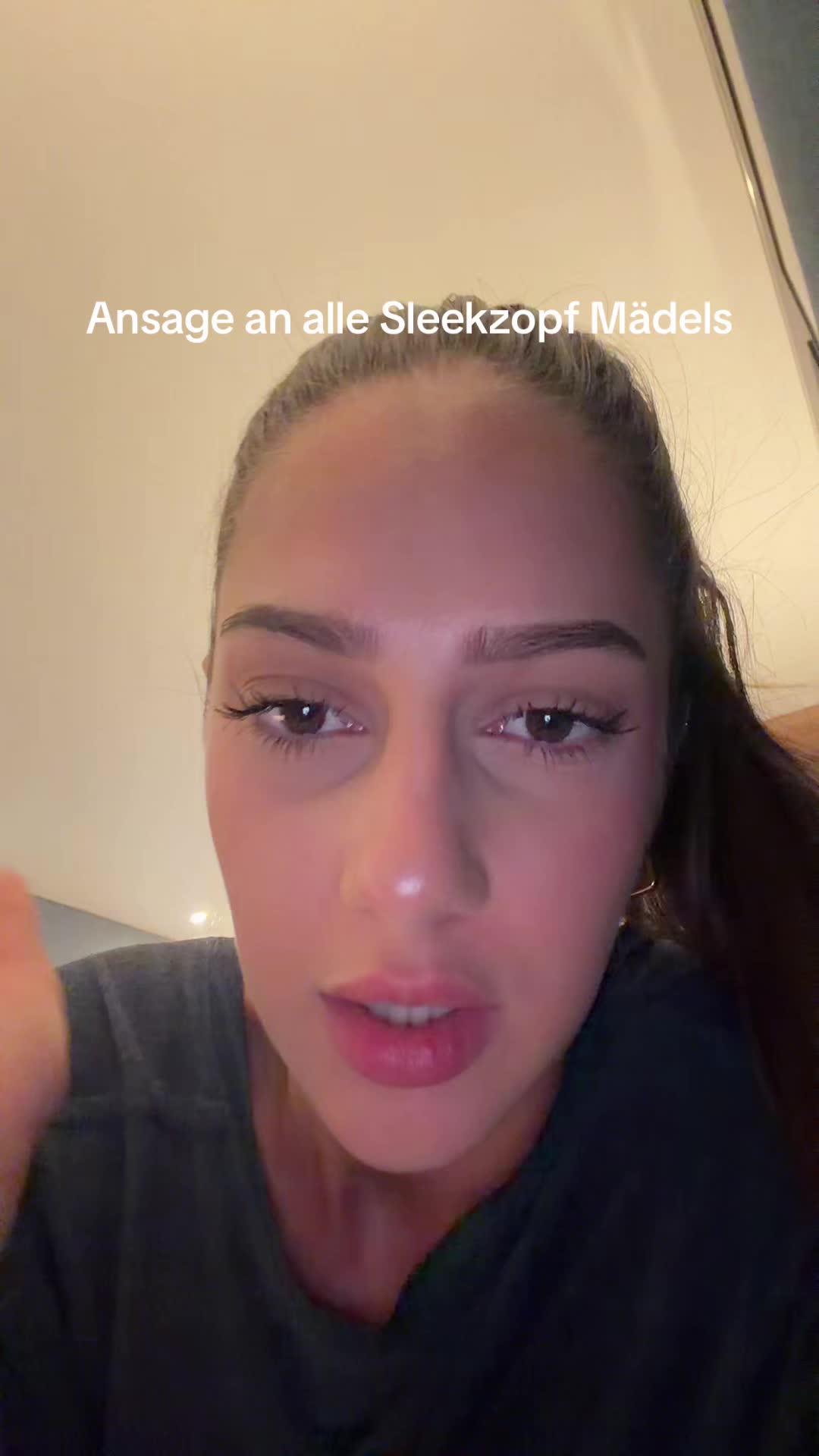 @leni_pntr