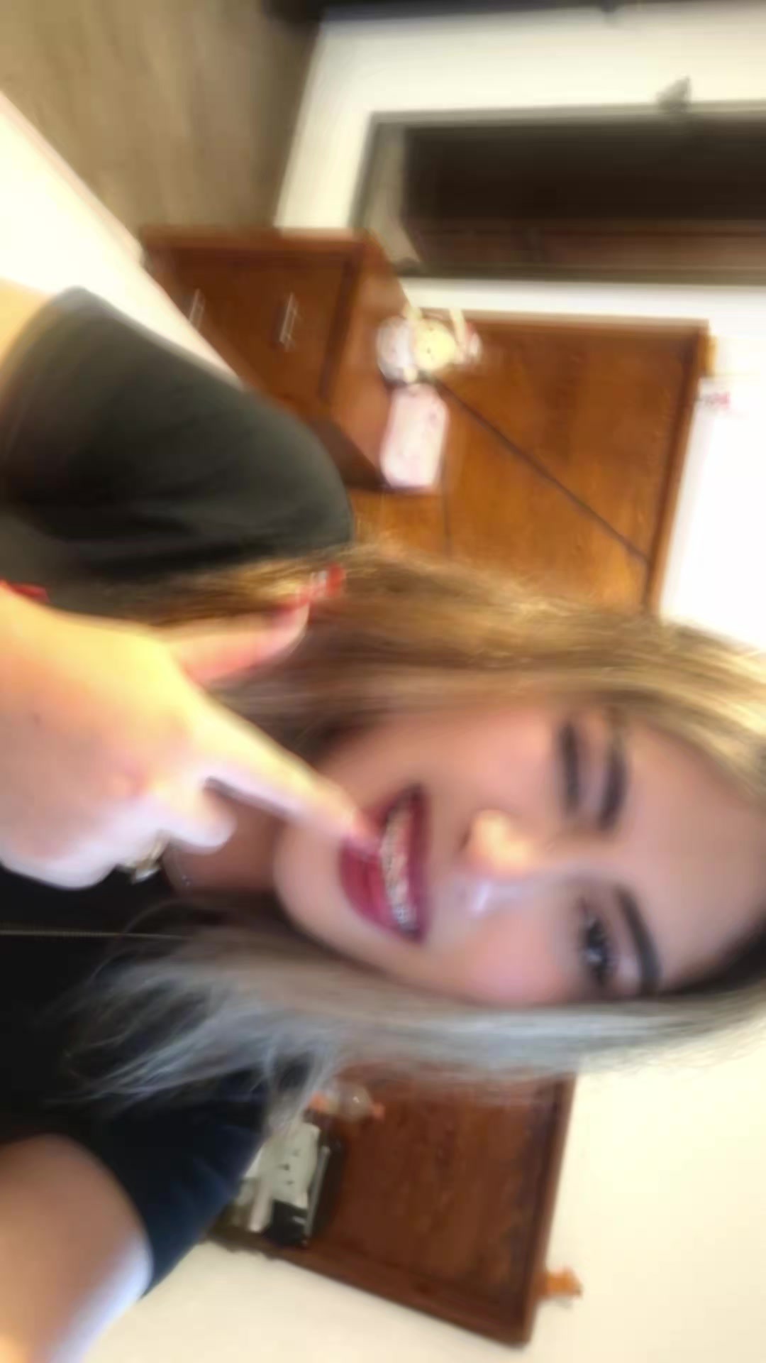 @Aislin_JL