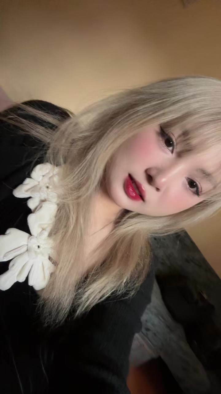 @hanhhihii