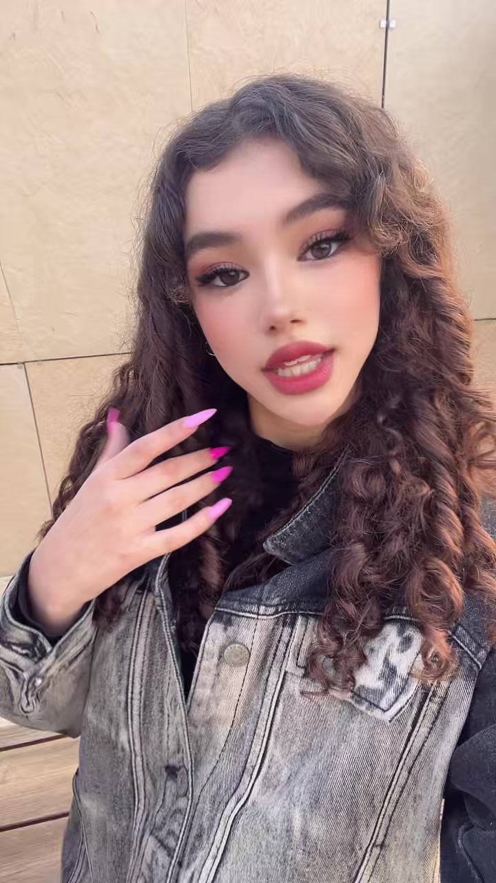 @mahta.eskandari4