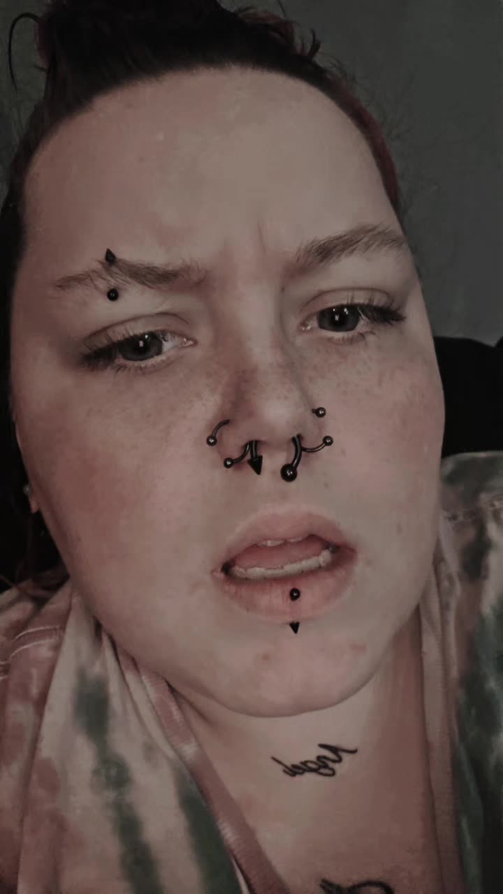 @โ๐๐๐๐๐๐ขโ๐๐ก๐โ๐
๐๐จ๐โ