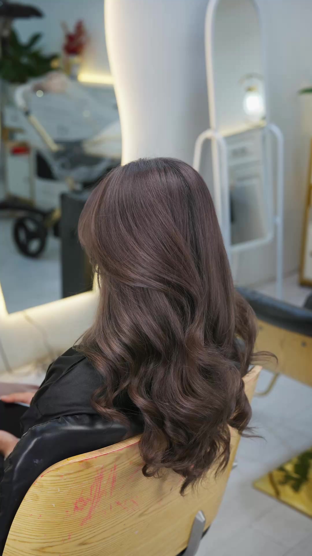 @Por Por Salon