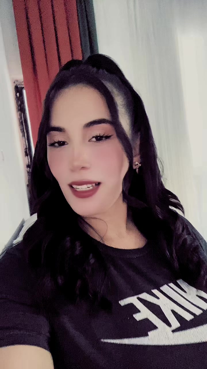 @tugcemmm🥰😘