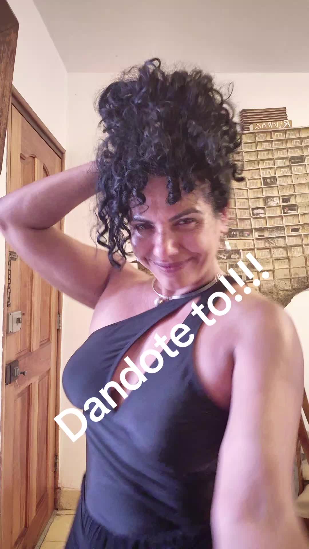 @yanitborrero