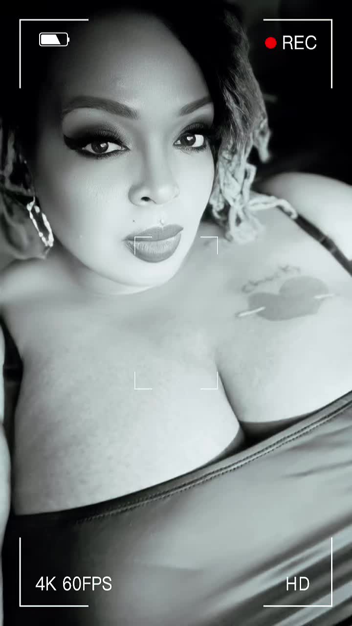 @Rosevella