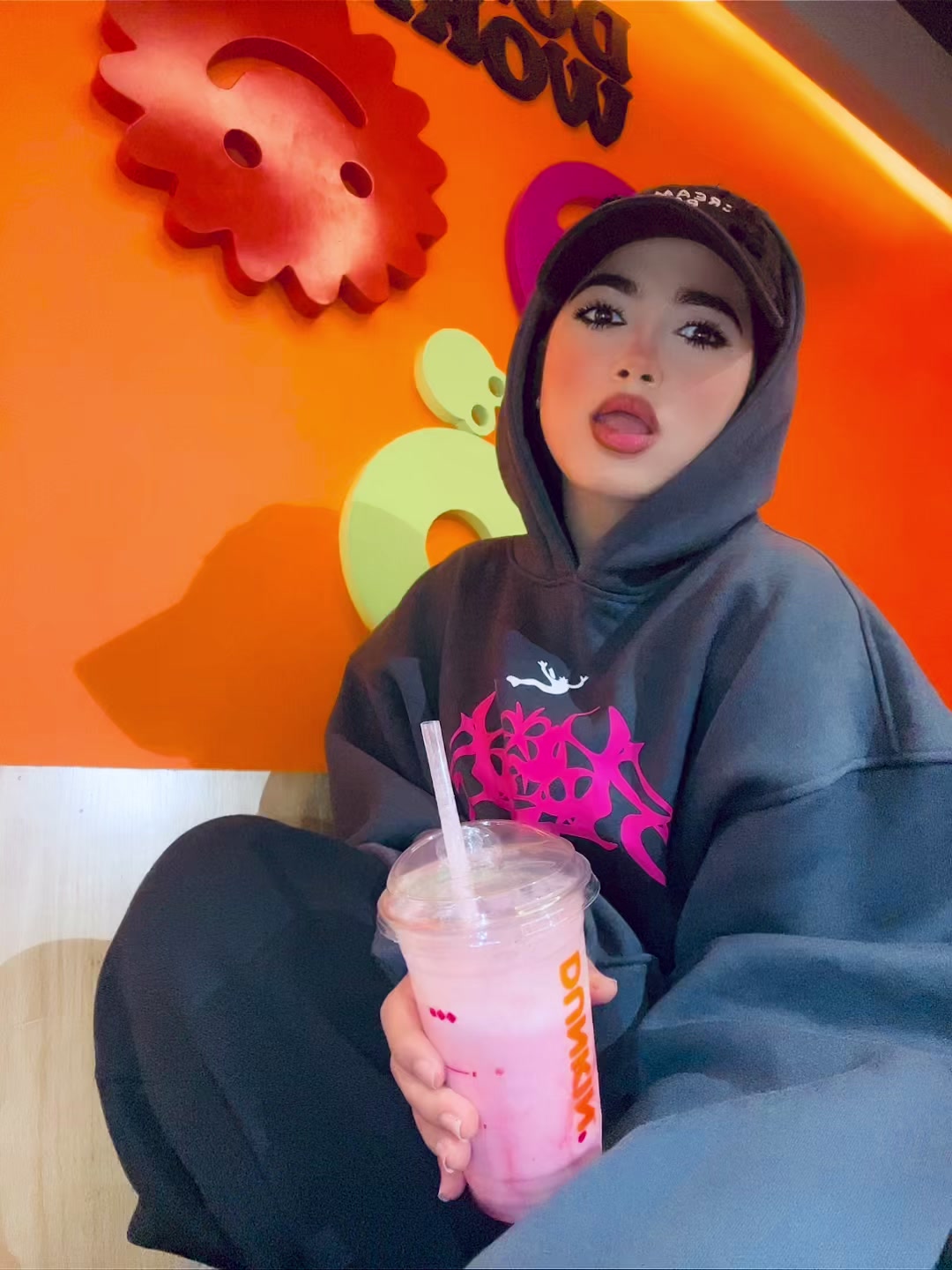 @Rony๐