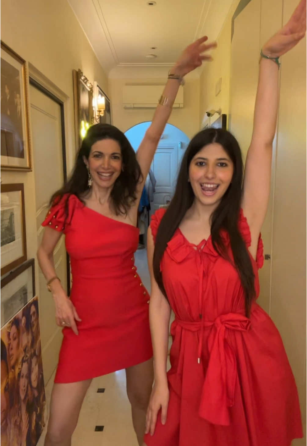 @Perla&MariaMonsè
