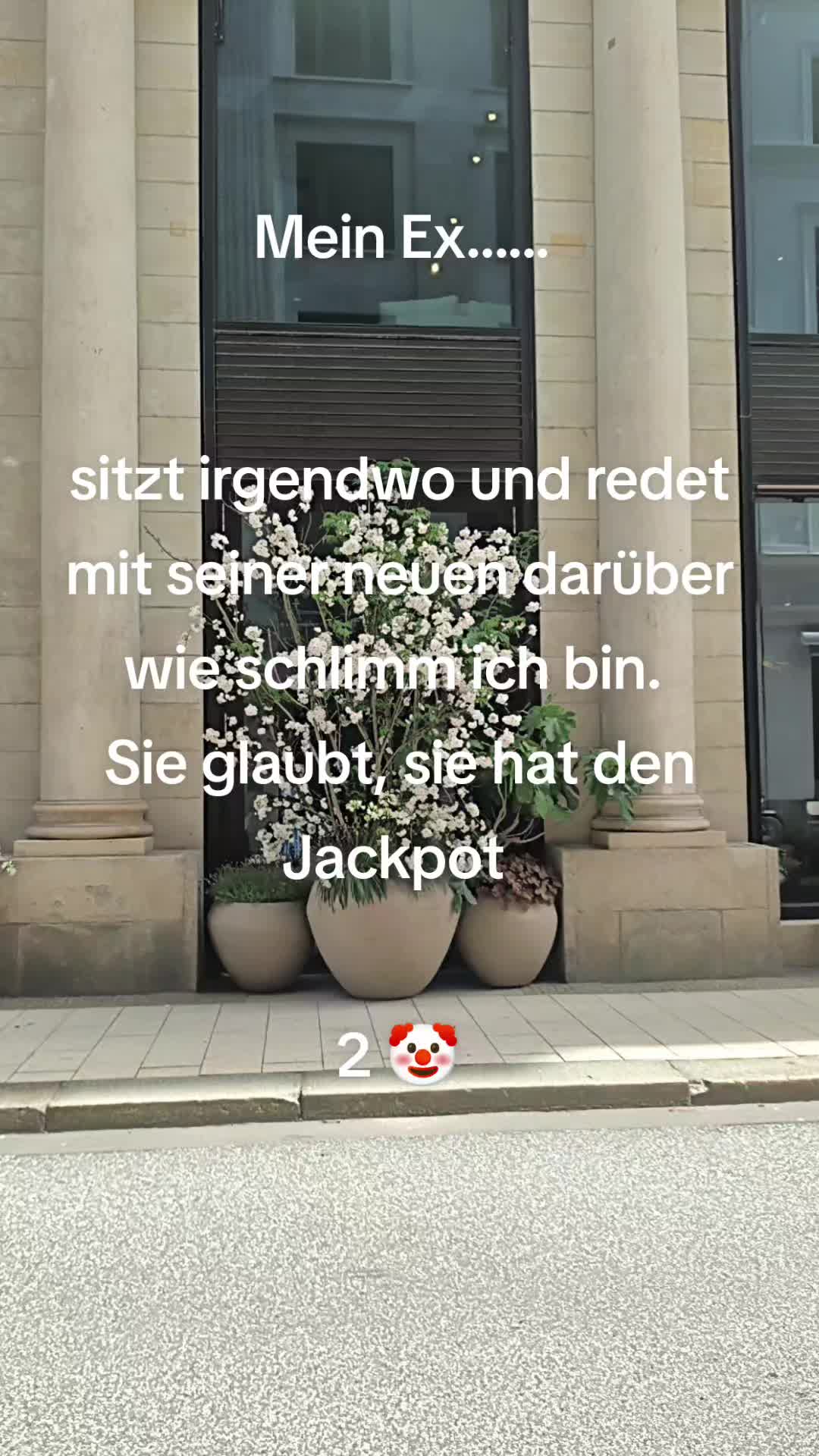 @★彡[𝑅&epsilon;ᶢ𝕚]彡★